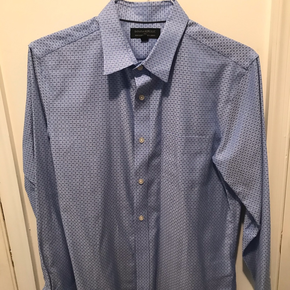 Banana Republic Button Down Shirt